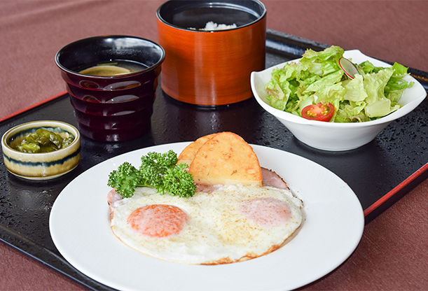 ハムエッグ御膳